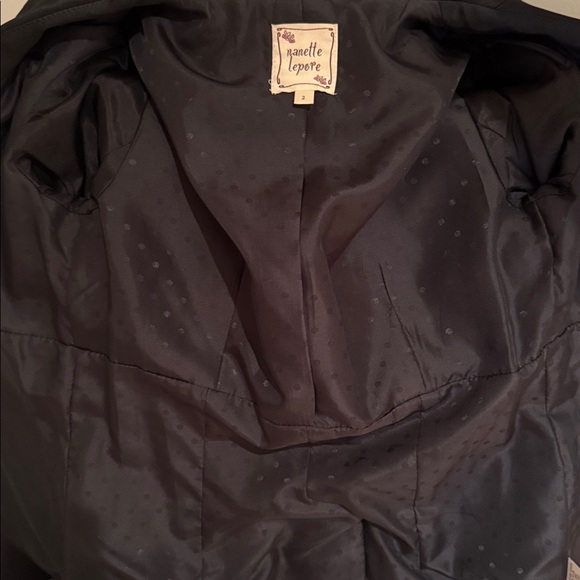 HOST PIC NANETTE LEPORE BLACK TUXEDO JACKET EMBELLISHED LARGE RHINESTONE CLOSE 2